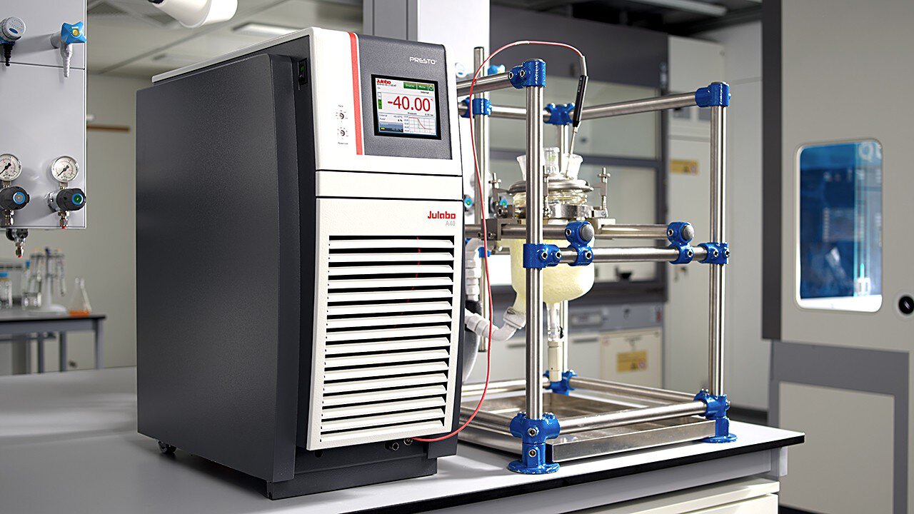 Process system PRESTO A40 with glass reactor in the laboratory