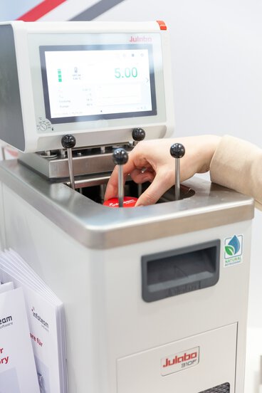 analytica 2026-3215