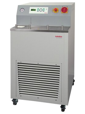 Recirculating cooler SC10000w from JULABO view 1