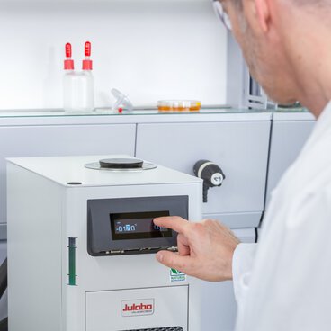 JULABO-KNF-0362-square