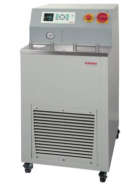 Recirculating cooler SC2500w from JULABO view 1