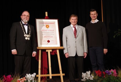 Gerhard Juchheim, Firmengründer von JULABO wird Ehrenbürger von Seelbach